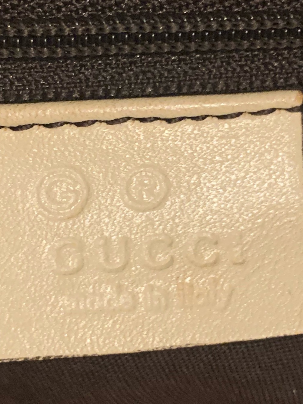 Gucci Canvas Tote Bag with Repeating Logo Pattern - Blue - Picture 4 of 5